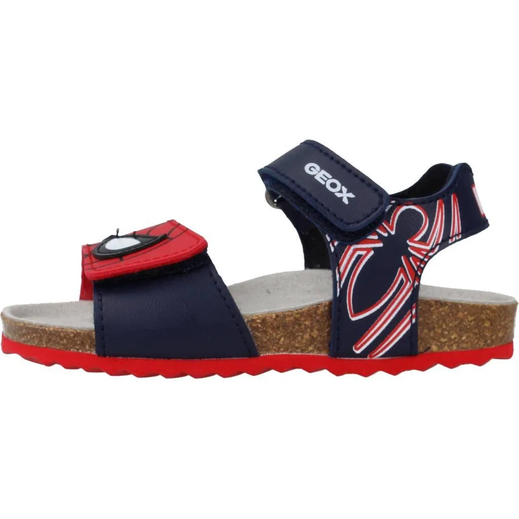 Детские сандалии с закрытым носком Geox Modell B Sandal Chalki Boy, Цвет Blau — фото 2