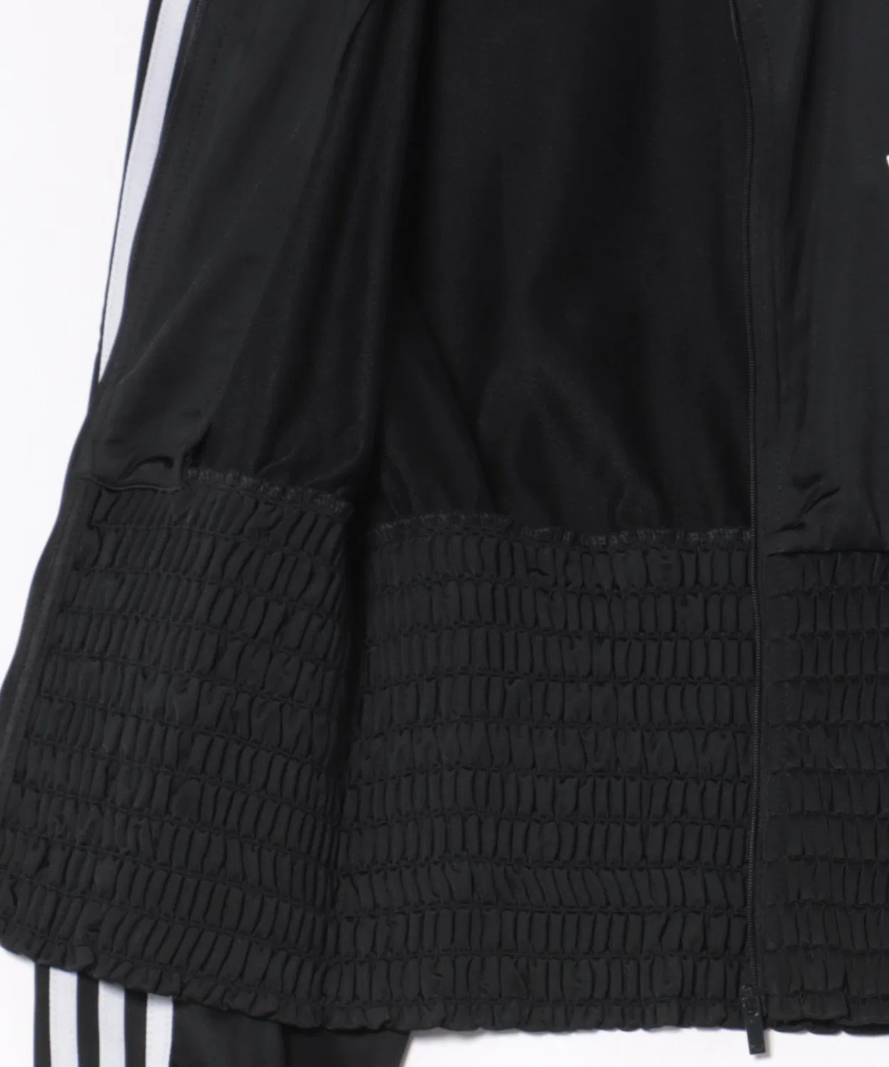 Мужская куртка-бомбер с сборкой Adidas ORI SMOCKED FIREBIRD TR KD0303, Black — фото 3