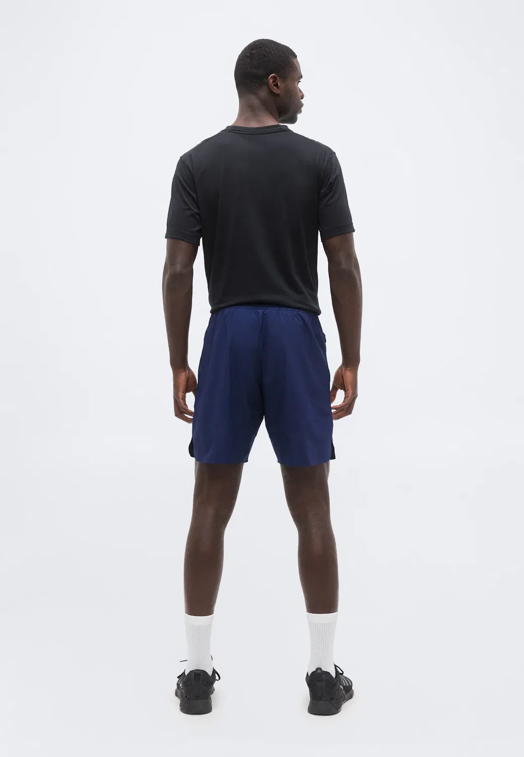 Дорожные шорты ФК Бавария Мюнхен Тиро - клубная одежда Adidas Performance, Night Indigo/Hi-Res Red — фото 3