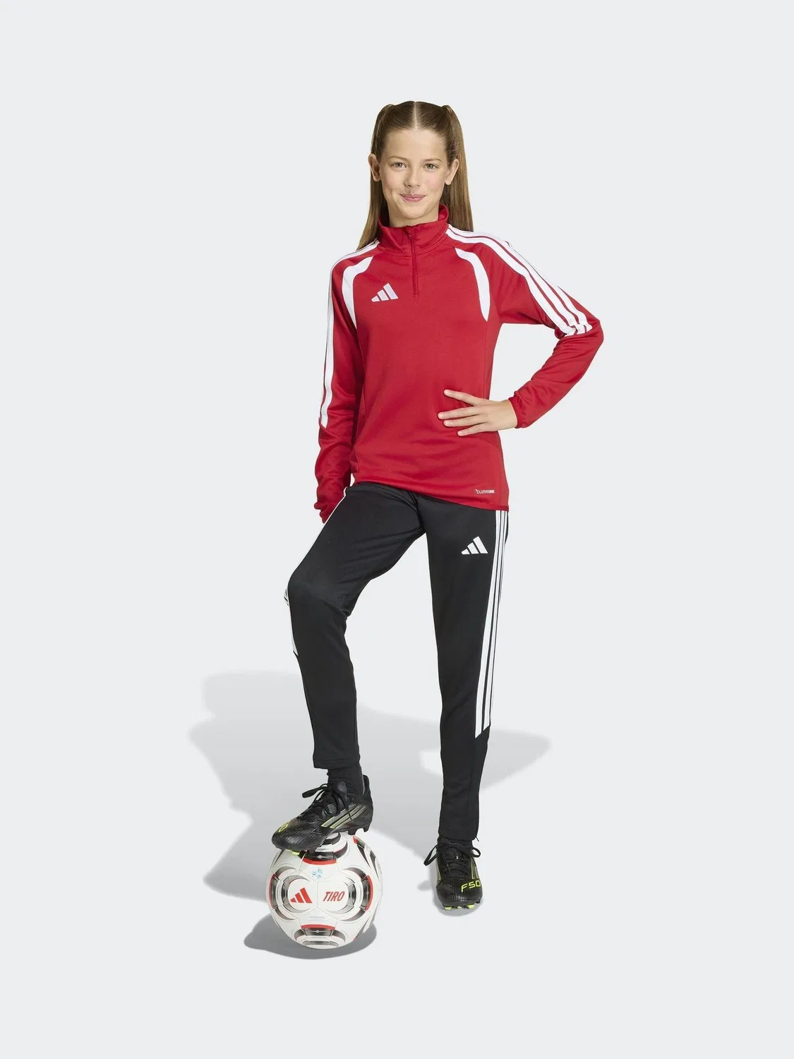 Тренировочная куртка adidas Tiro 26 League, красный