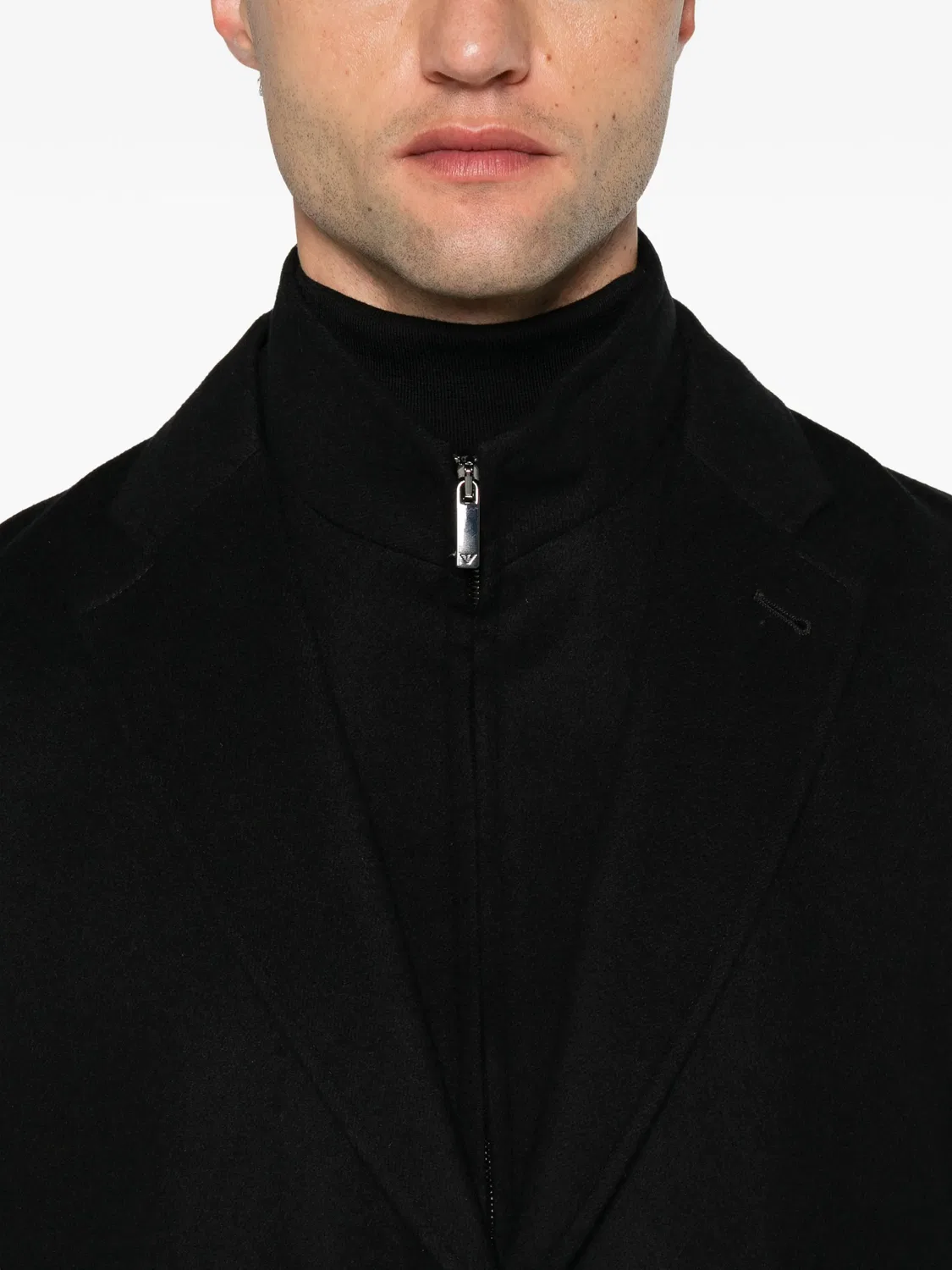 Пиджак однобортный из шерсти и кашемира Emporio Armani, черный — фото 3