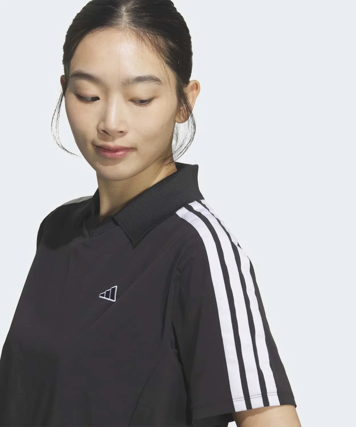 Женская рубашка-поло свободного кроя с коротким рукавом Three Stripes Woven Adidas, Black — фото 3