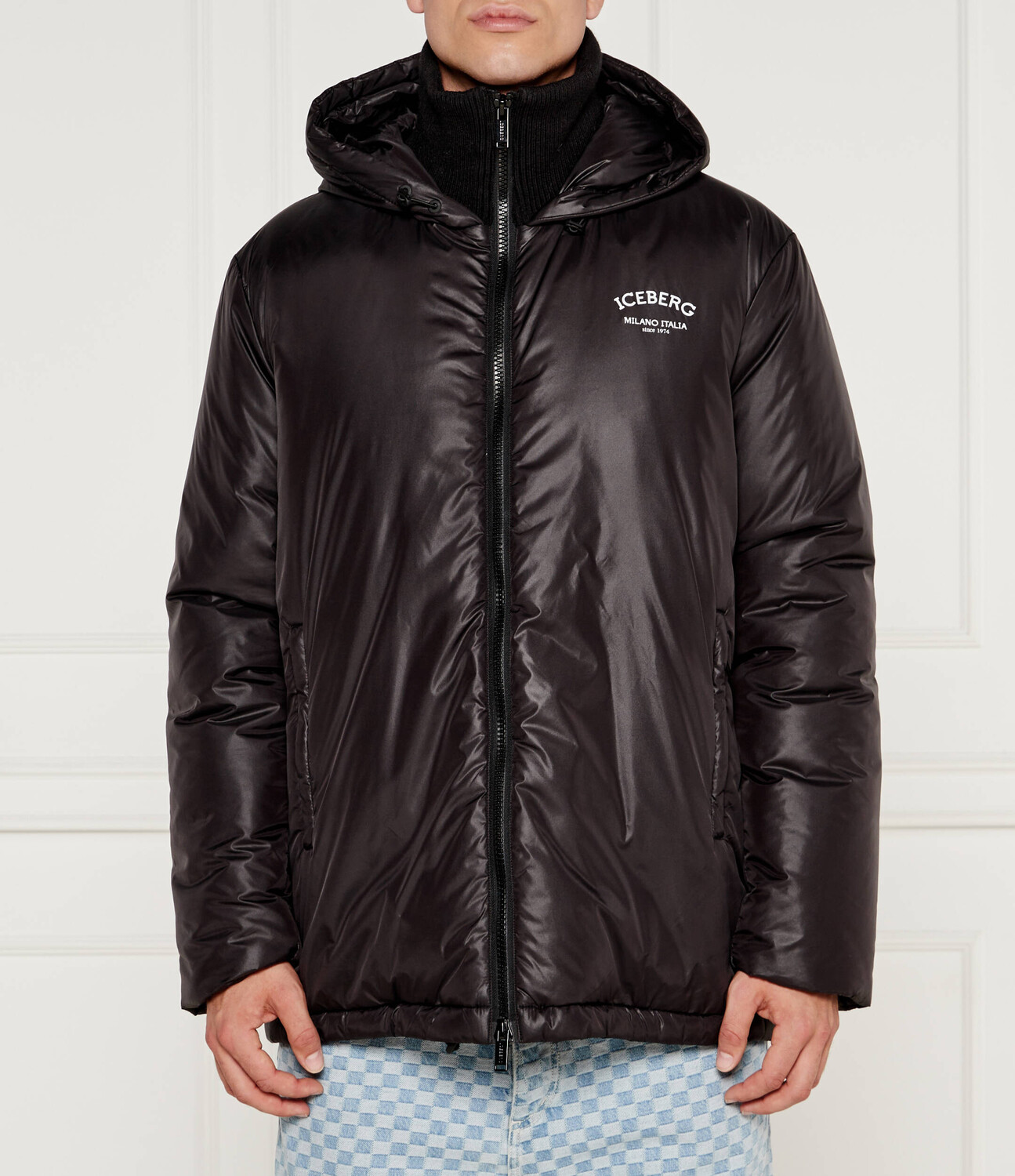 

Куртка Iceberg Regular Fit, черный