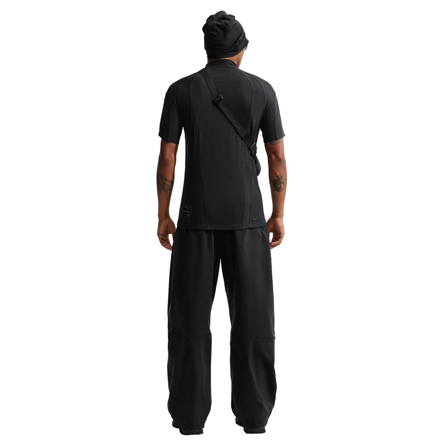 Мужская футболка Tech Dri-FIT ADV T-Shirt 'Black' Nike, черный — фото 3