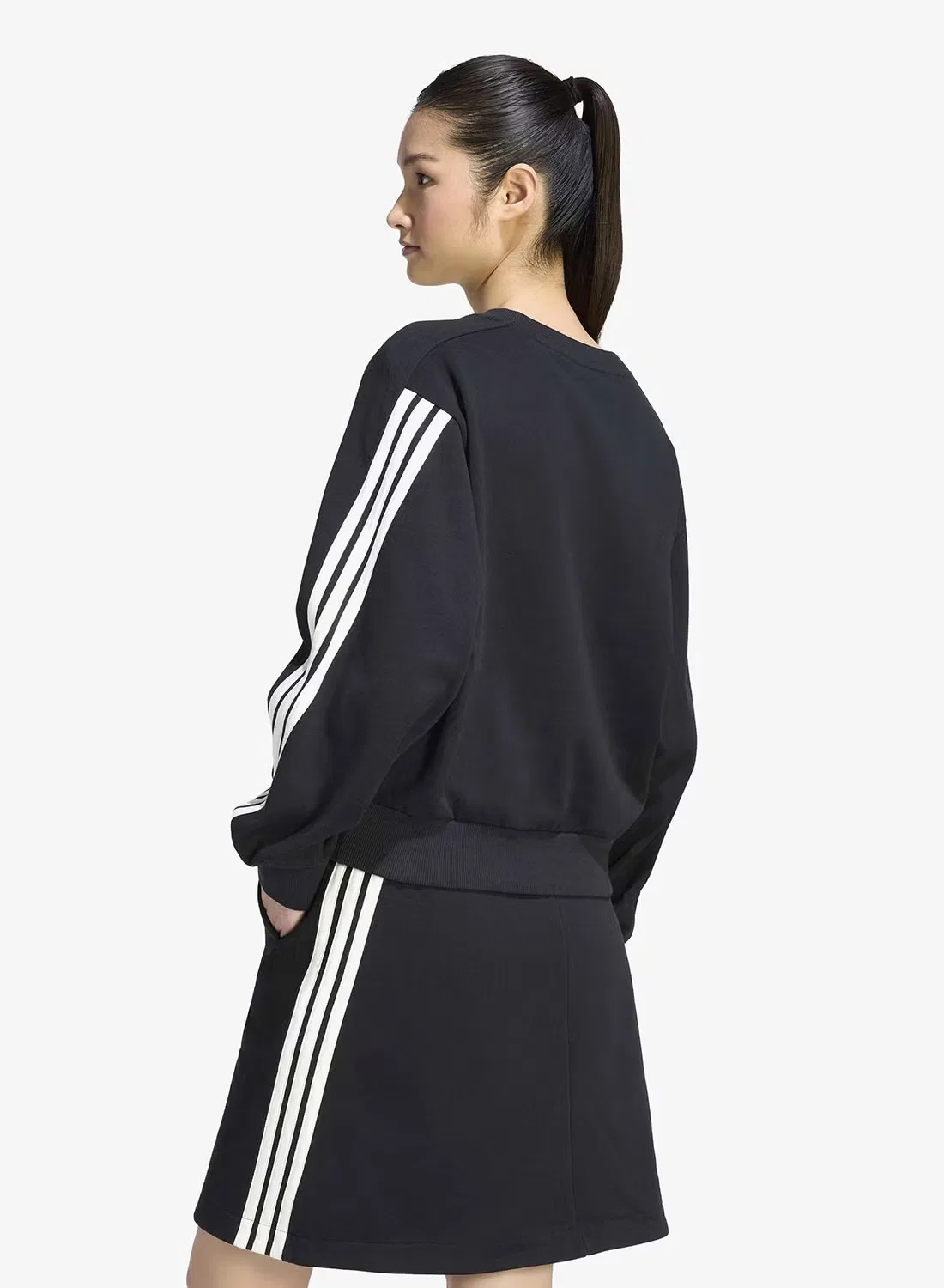 Свитшот свободного кроя 3-Stripes Adidas, черный — фото 2