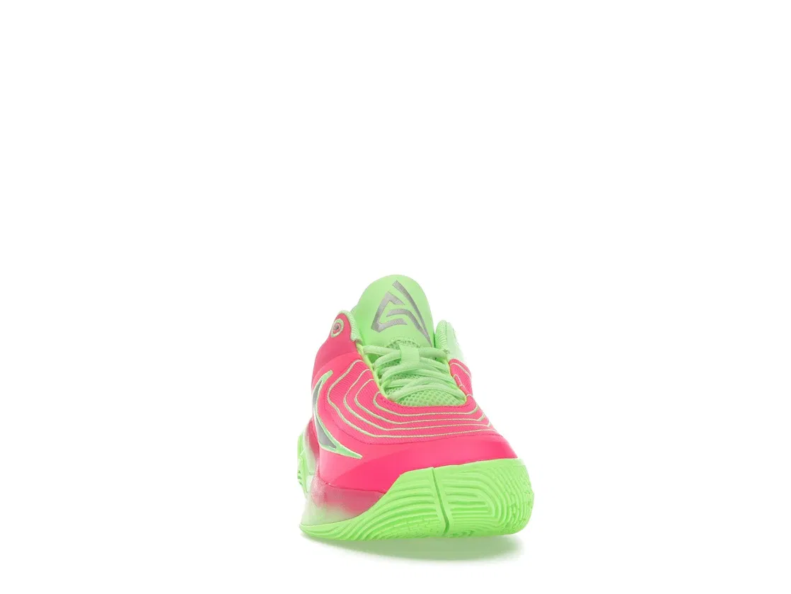Детские кроссовки для мальчиков с длинным шнурком Nike Giannis Immortality 4 Eva, Lime Blast/Hyper Pink/Iron Grey — фото 2