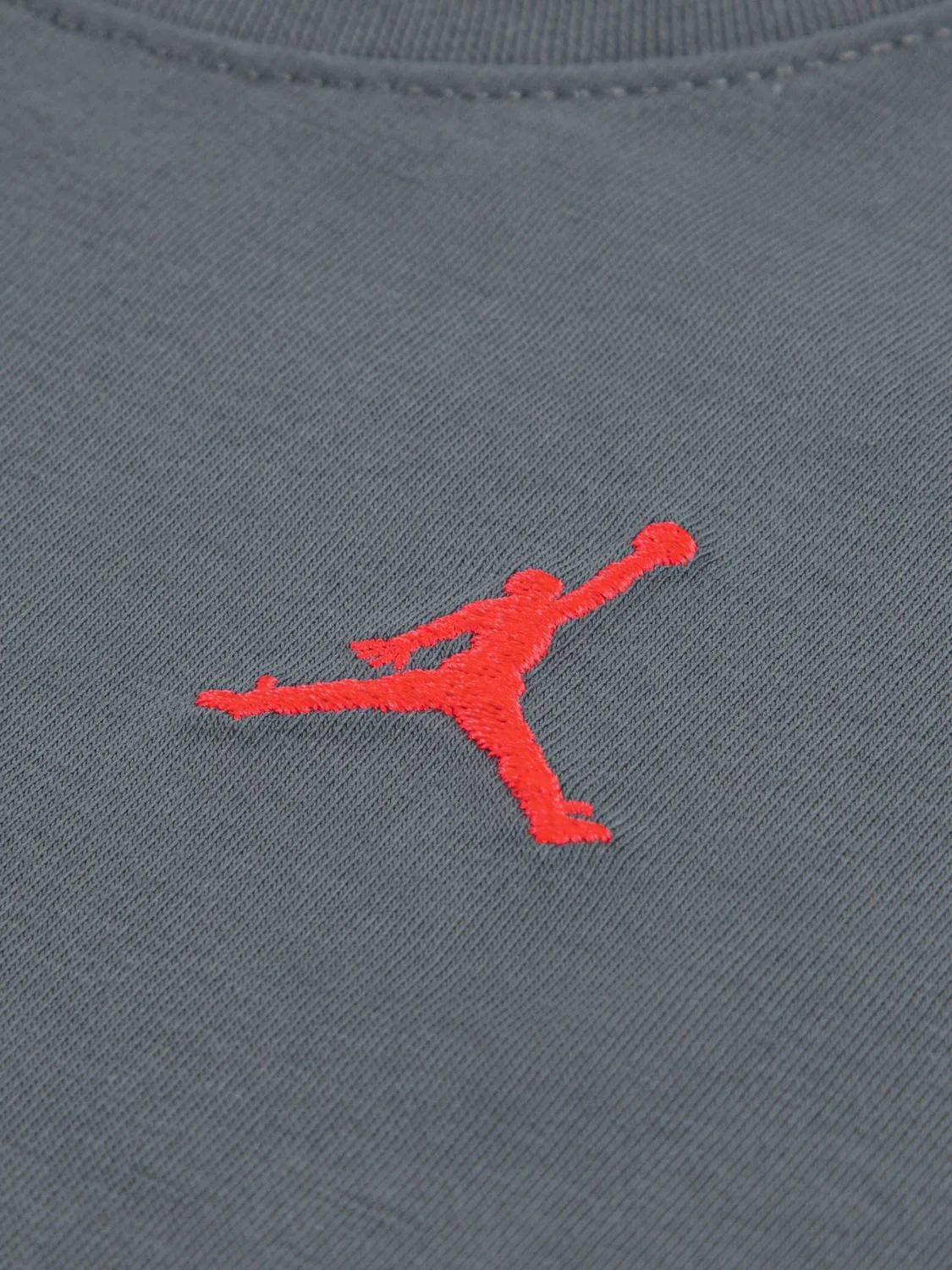 Спортивный костюм Brooklyn Essentials Jordan, черно-дымчато-серый — фото 3