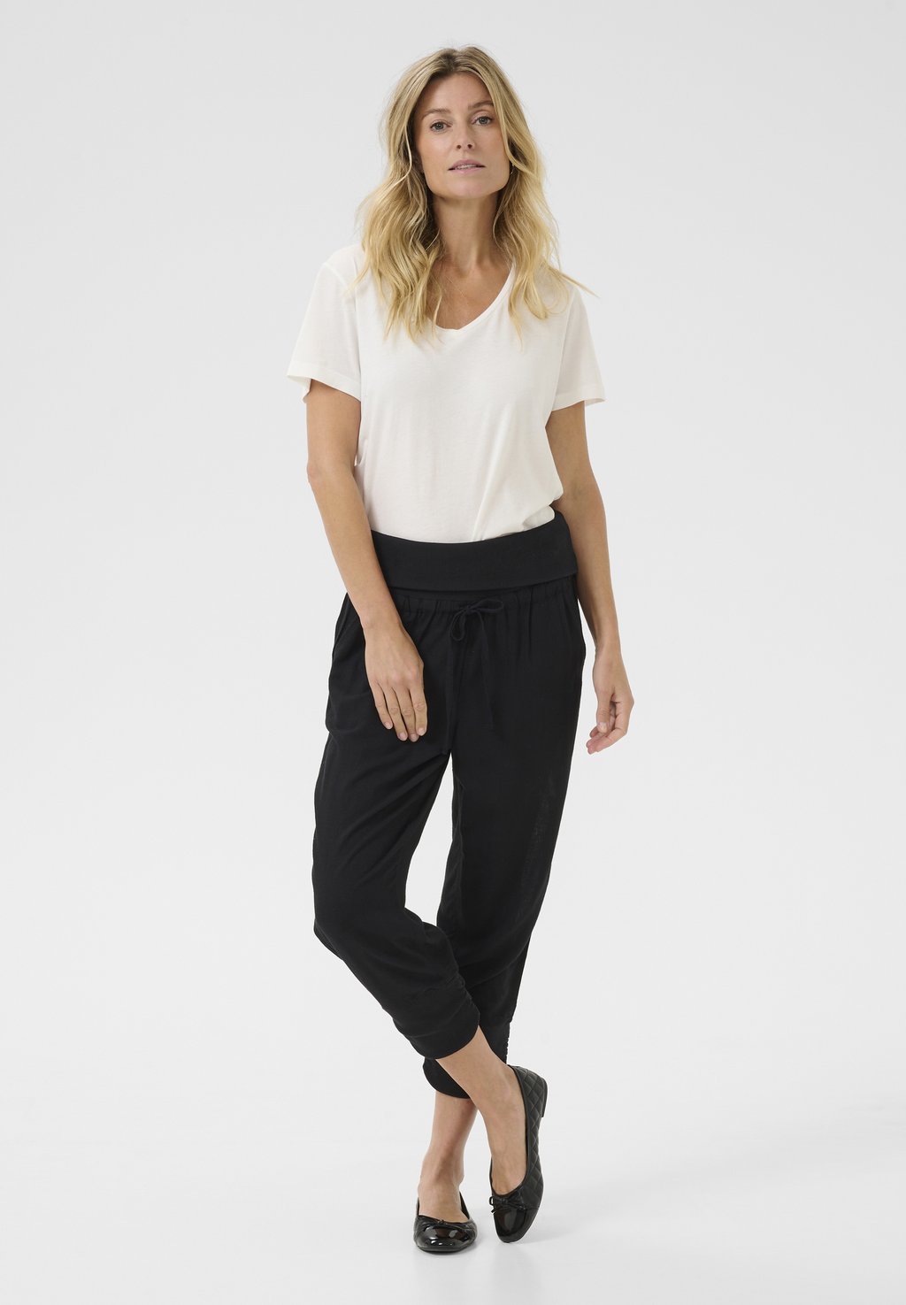 

Брюки CRVENTA CROPPED Cream, черный