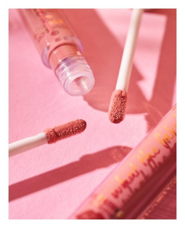 

Блеск для губ Essence WHAT THE FAKE!, оттенок oh my nude! 4,2 мл