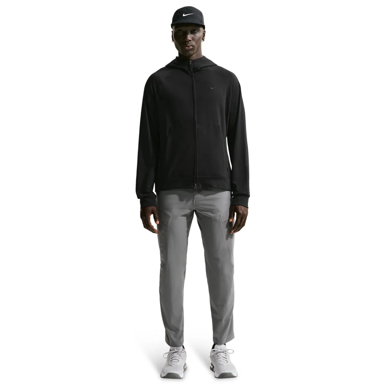 Мужское худи на молнии с капюшоном из влагоотводящей ткани Dri-FIT UV Primary NanoKnit Nike, черный — фото 3