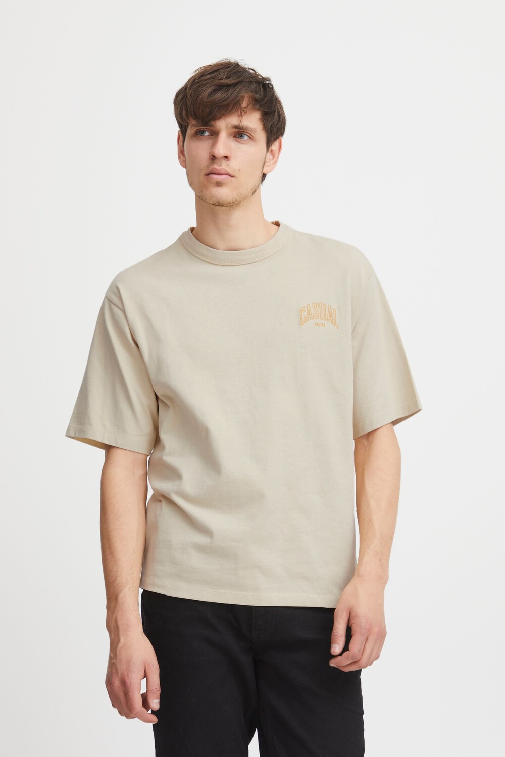 

Футболка CASUAL FRIDAY CFTue tee with small chest embroidery 20504815, натуральный