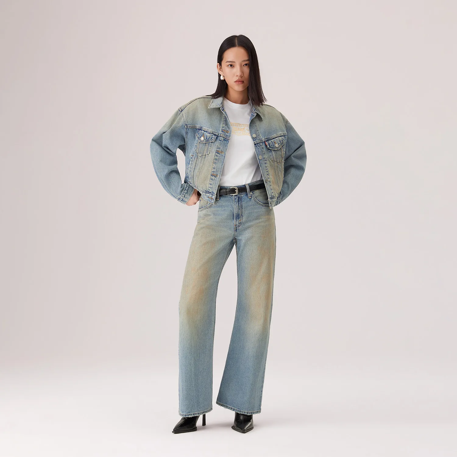 Levis Джинсы Women's Light Blue Moderate Flared — фото 4