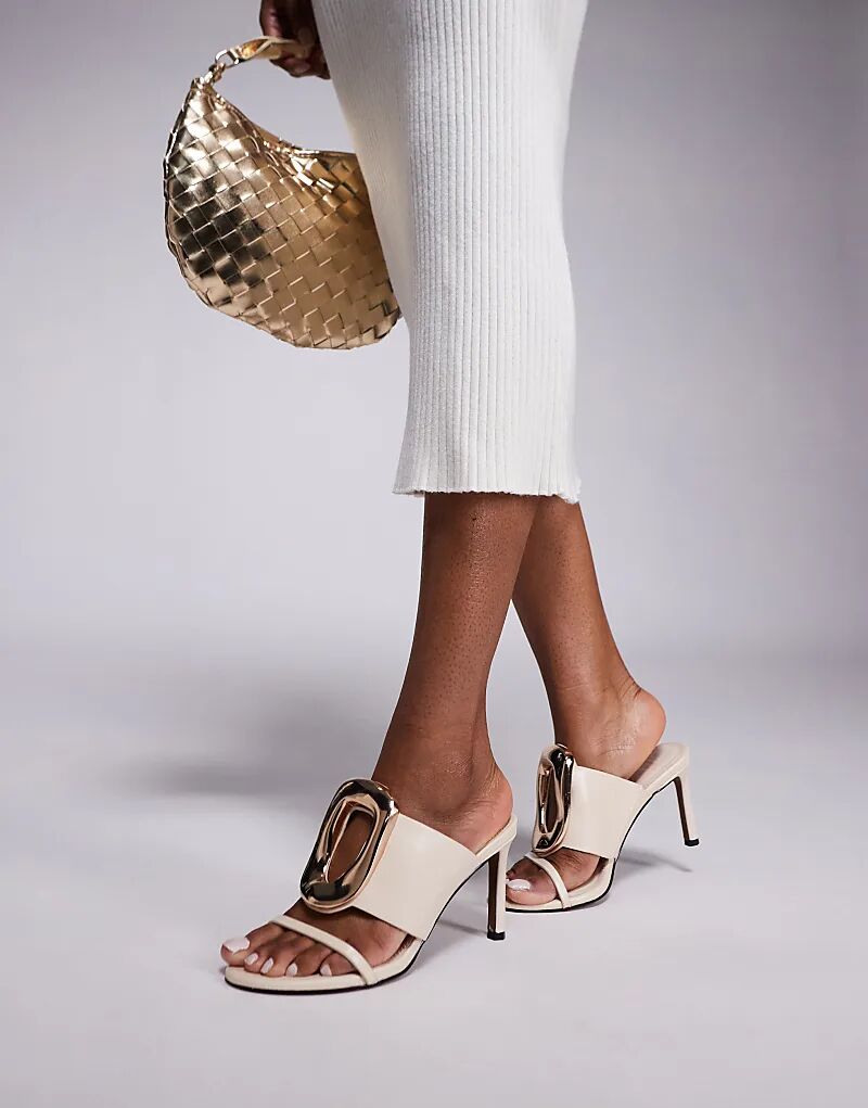 Кремовые босоножки на высоком каблуке с кольцом-ноликом от ASOS DESIGN