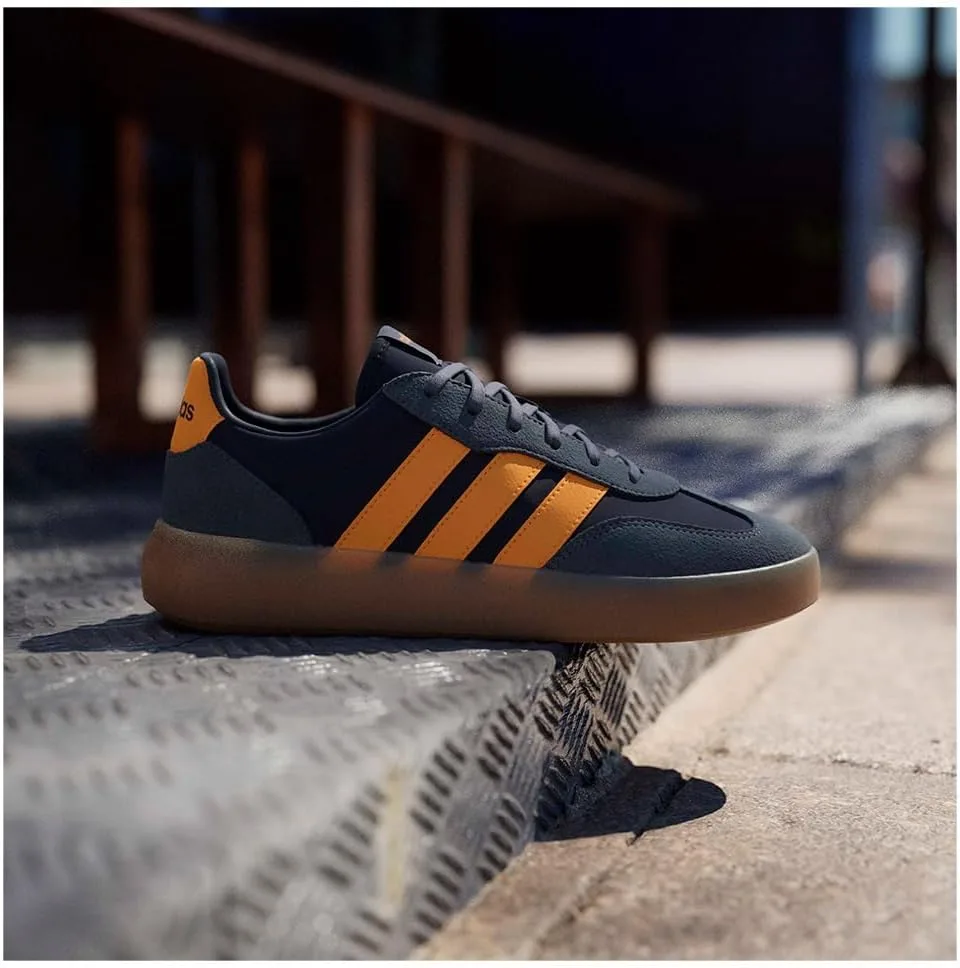 Кроссовки унисекс Adidas Barreda Decode — фото 2