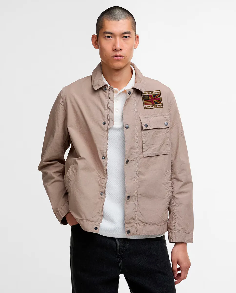 

Мужская однотонная куртка с нагрудным карманом Barbour International, коричневый