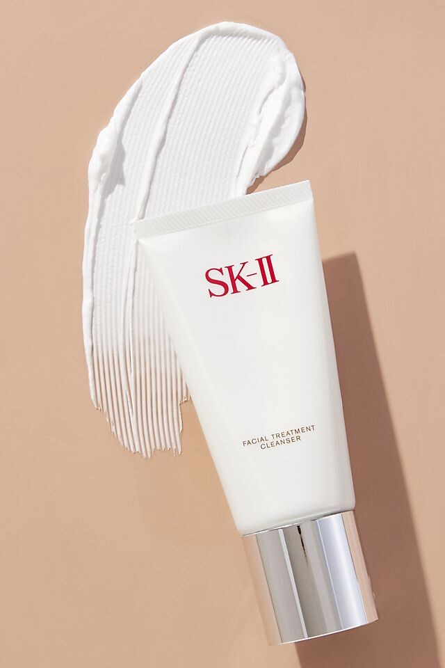 

Очищающее средство для лица SK-II, белый