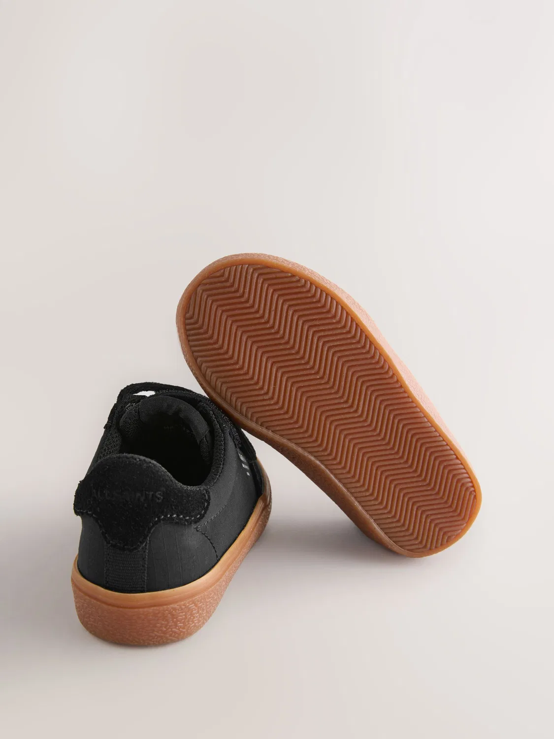 Кроссовки All Saints Black Ripstop Gum Sole — фото 4