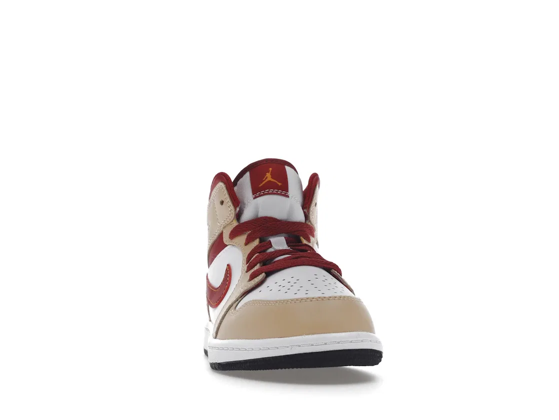 Детские кроссовки Lifestyle Jordan 1 Mid, White Onyx/White/Cardinal Red/Light Curry — фото 2