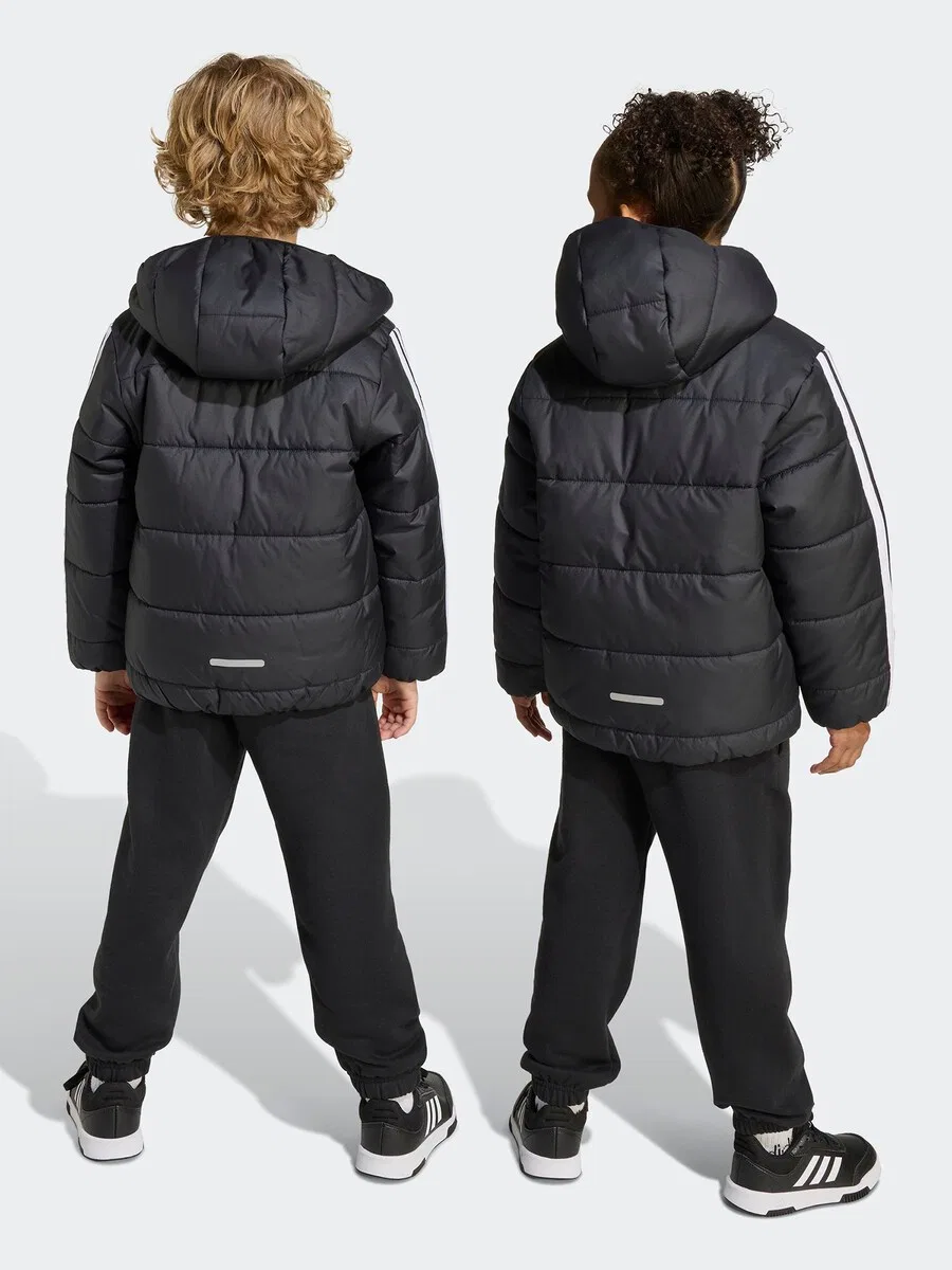 Спортивная куртка ADIDAS SPORTSWEAR 'Essentials 3-Stripes Padded Jacket' черного цвета — фото 3