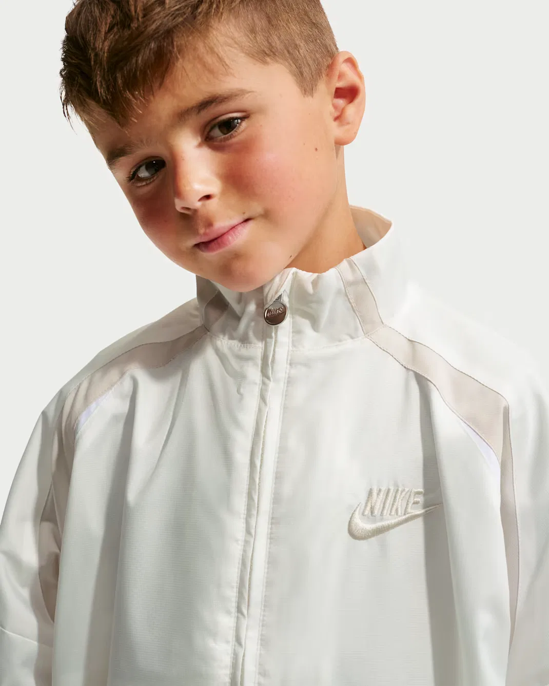 Детская куртка без капюшона с цветными блоками Nike, Sail — фото 3