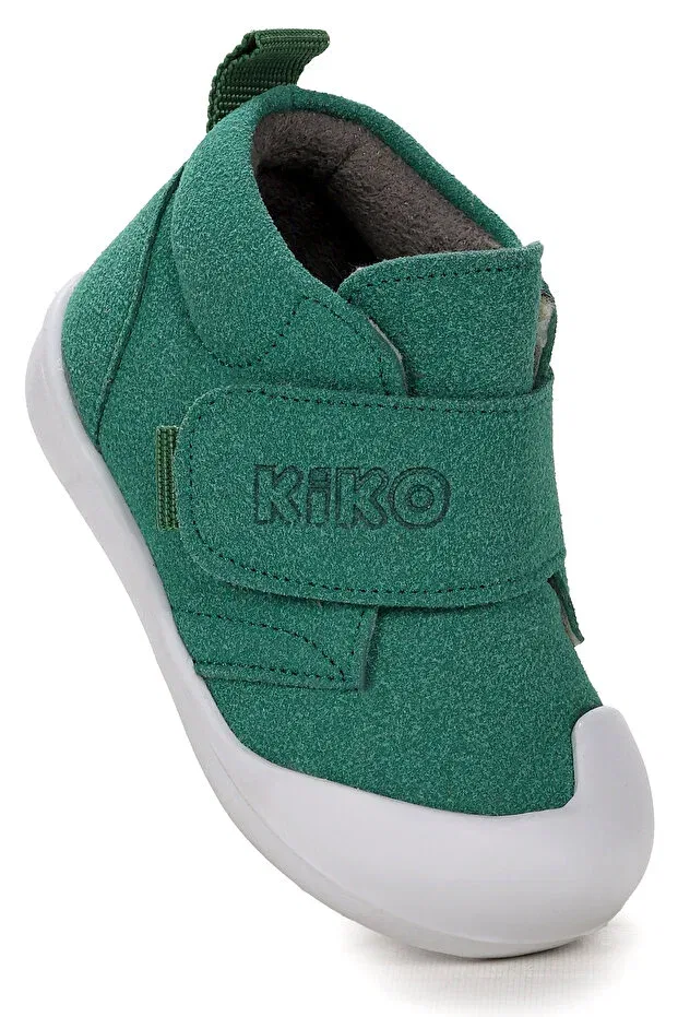 Детские ботинки для девочек на липучке Winnie first step Kiko Kids, Green