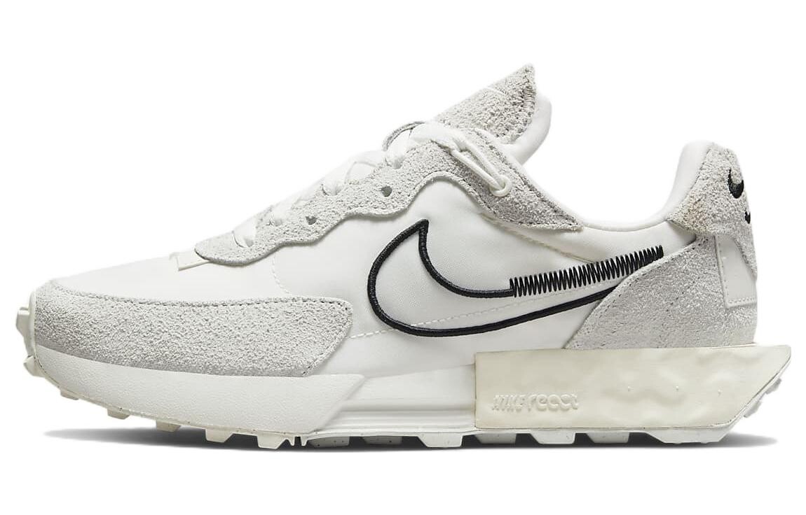 

Nike Кроссовки для женщин