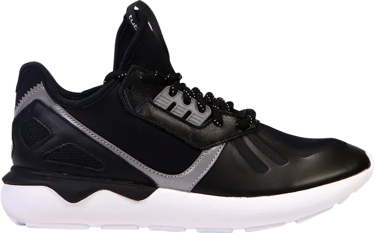 

Кроссовки Adidas Tubular Runner 'Core Black', черный