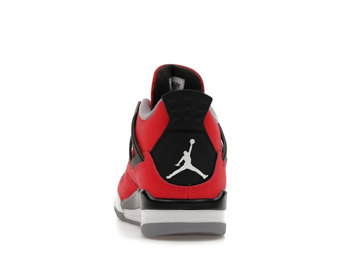 Детские кроссовки Lifestyle с замшевым верхом Jordan 4 Retro, Fire Red/White/Black/Cement Grey — фото 4