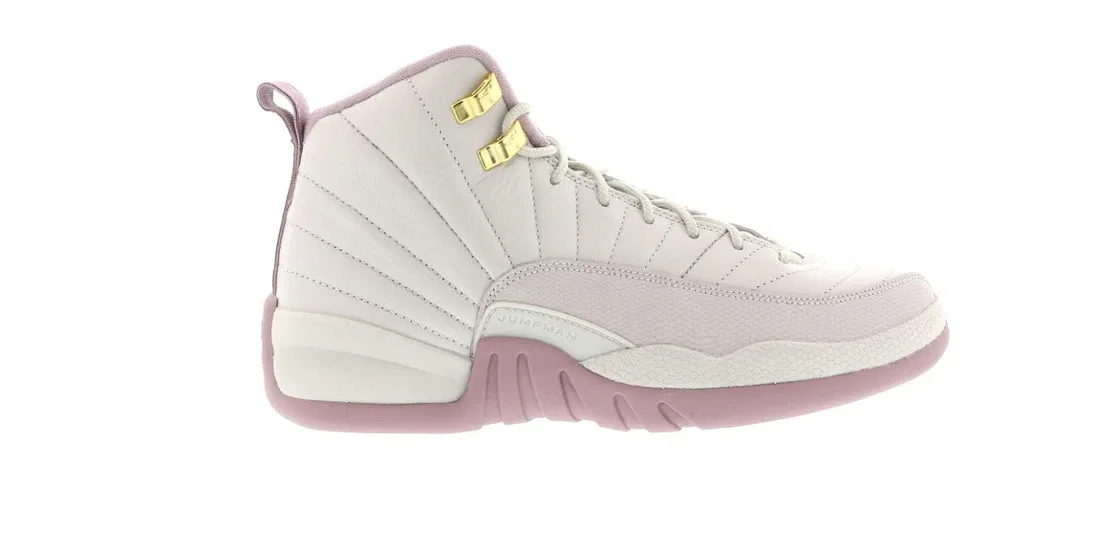 Детские кроссовки Lifestyle с принтом Jordan 12 Retro Jordan, Light Bone/Metallic Gold Star-Plum Fog