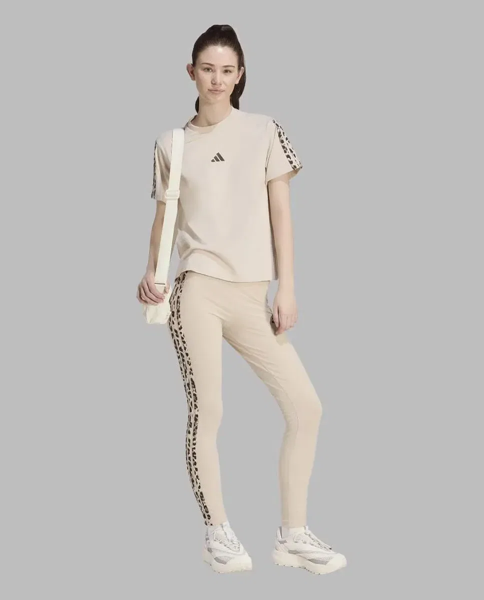Женская футболка с принтом Essentials Seasonal adidas, Beige — фото 3