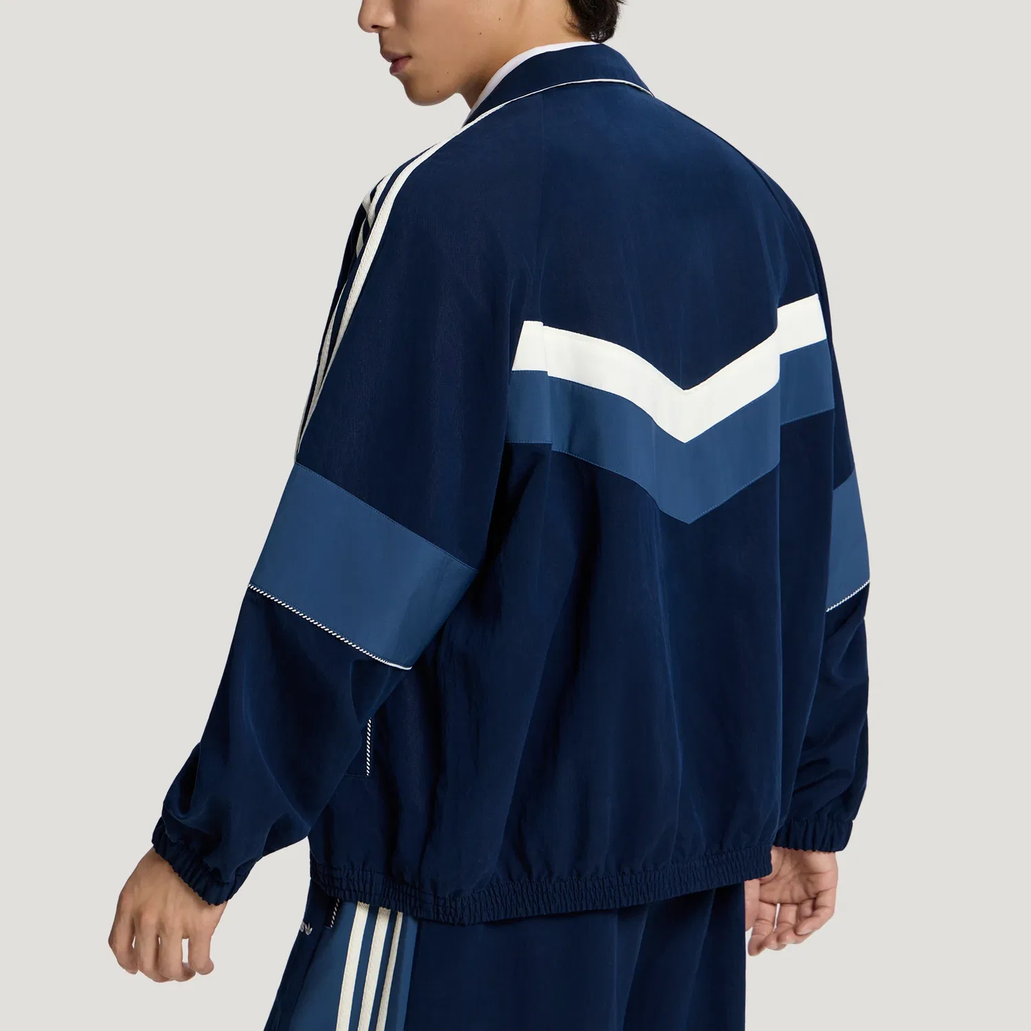 Мужская тонкая куртка с воротником-стойкой Adidas Originals, Dark Indigo — фото 2