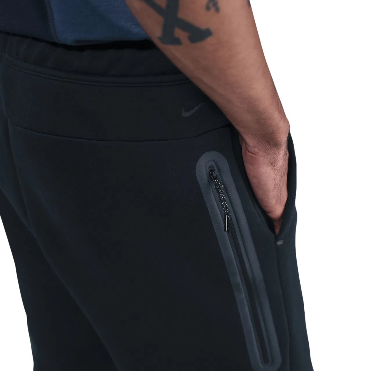 Шорты мужские Tech Fleece Nike, черный — фото 2
