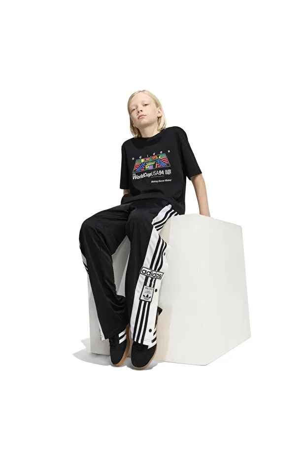 Детская футболка с принтом World Cup - Lo Gfx T-Shirt Adidas, Black — фото 3