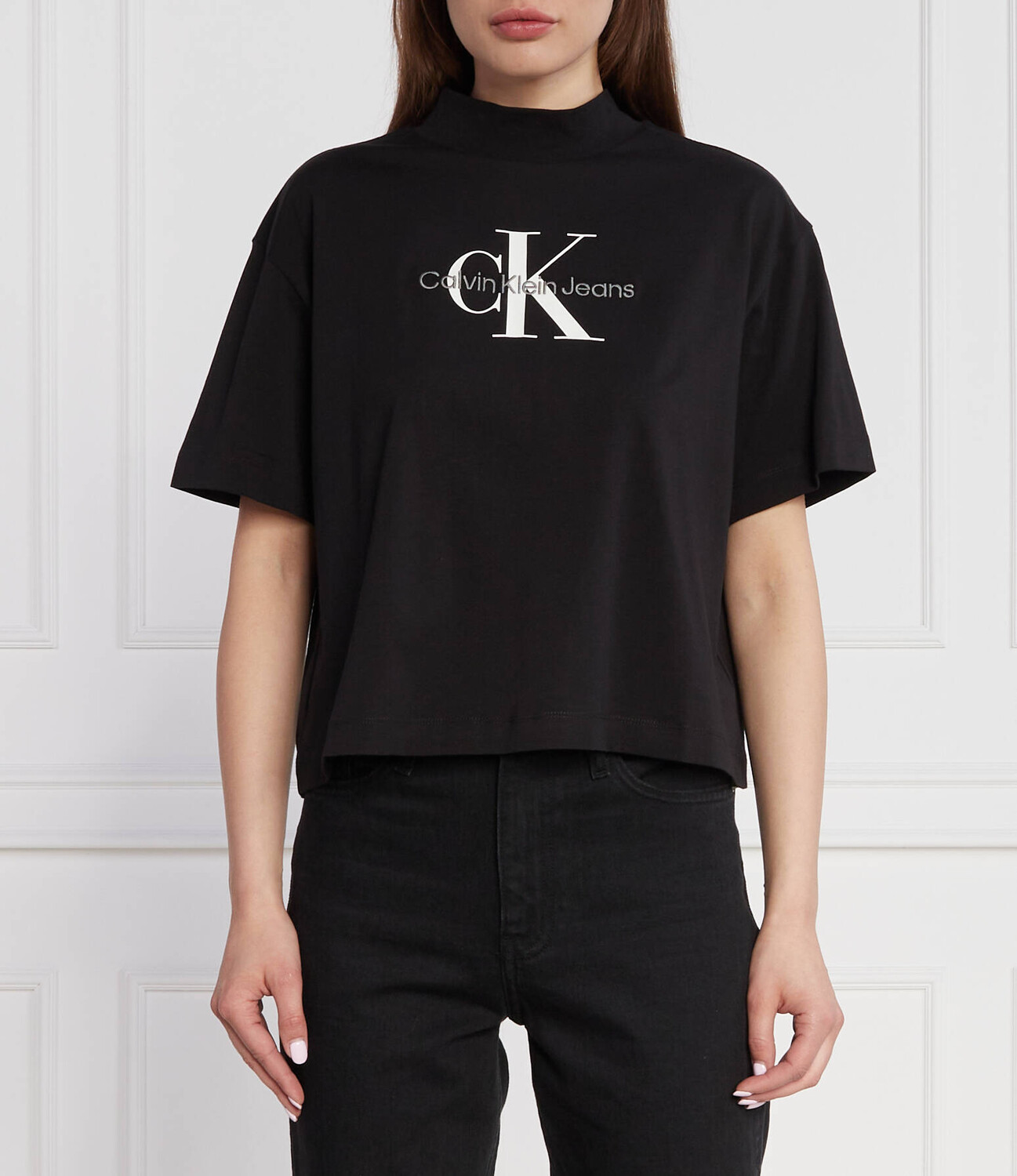 

Футболка CALVIN KLEIN JEANS Regular Fit, черный