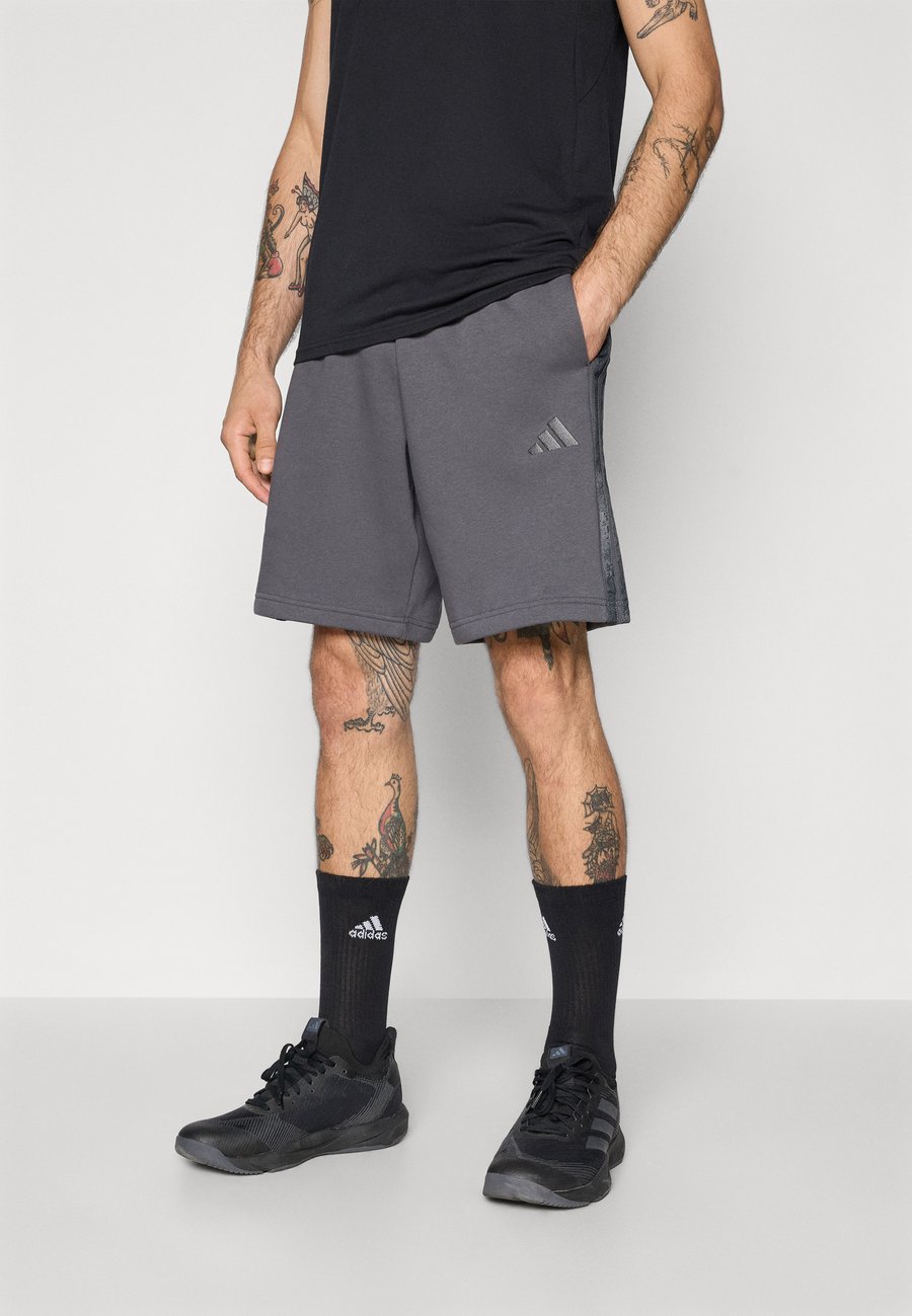 

Спортивные шорты Adidas Sportswear SEA , Grey Six/Multicolor/White/Grey