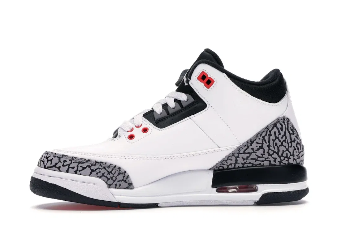 Детские кроссовки Lifestyle Jordan 3 Retro Jordan, White/Blackwlf Grey-Infrrd 23 — фото 3