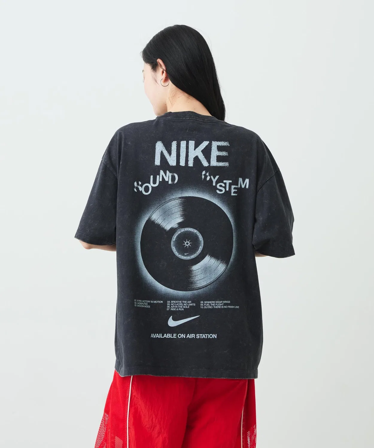 Женская свободная футболка с принтом Nike Sportswear Classic, Black