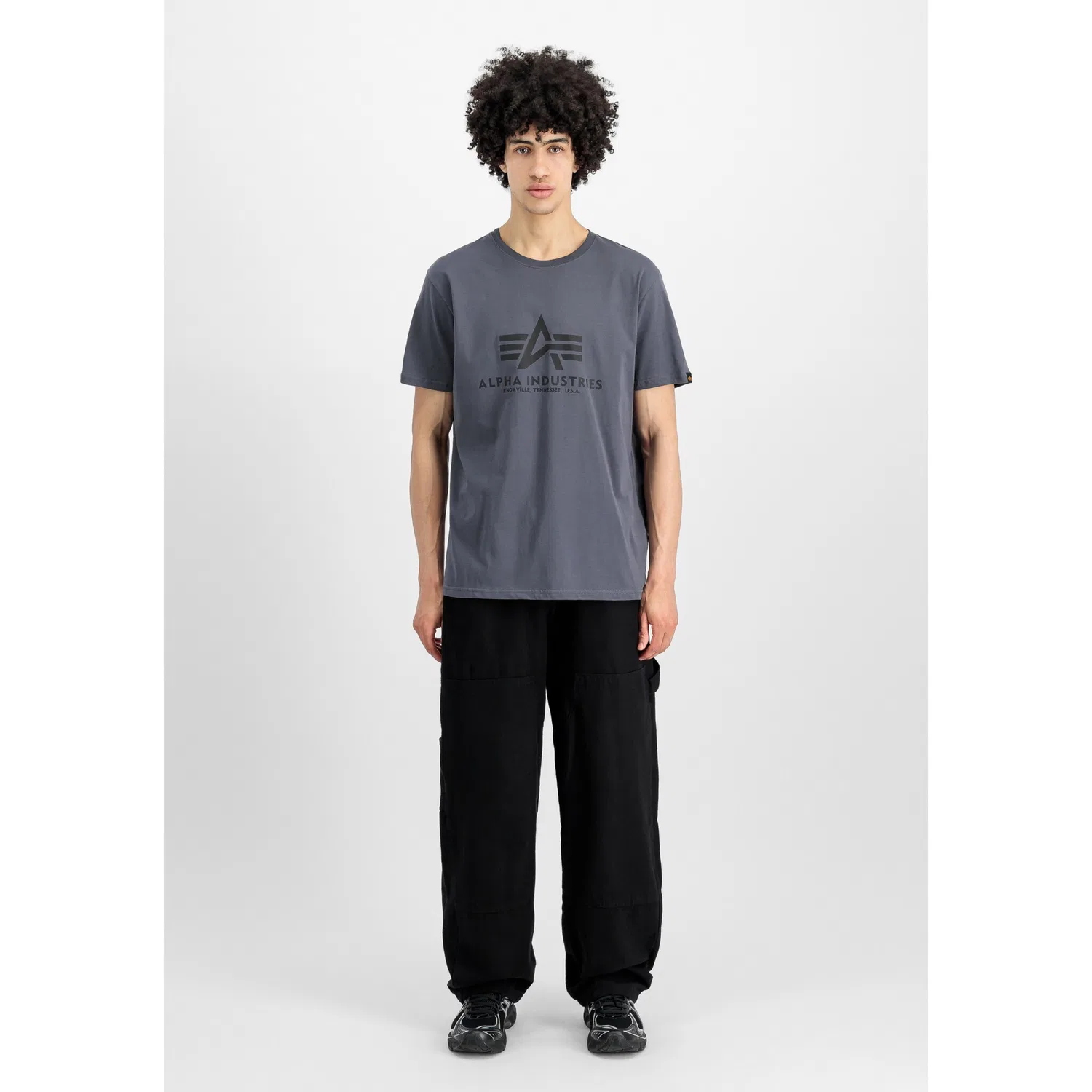 Детская хлопковая футболка с принтом Alpha Industries, Grey Black/Black — фото 3