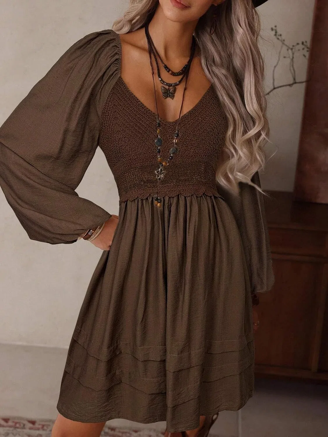 Женское платье-трапеция с асимметричным вырезом, короткое, Coffee Brown — фото 3