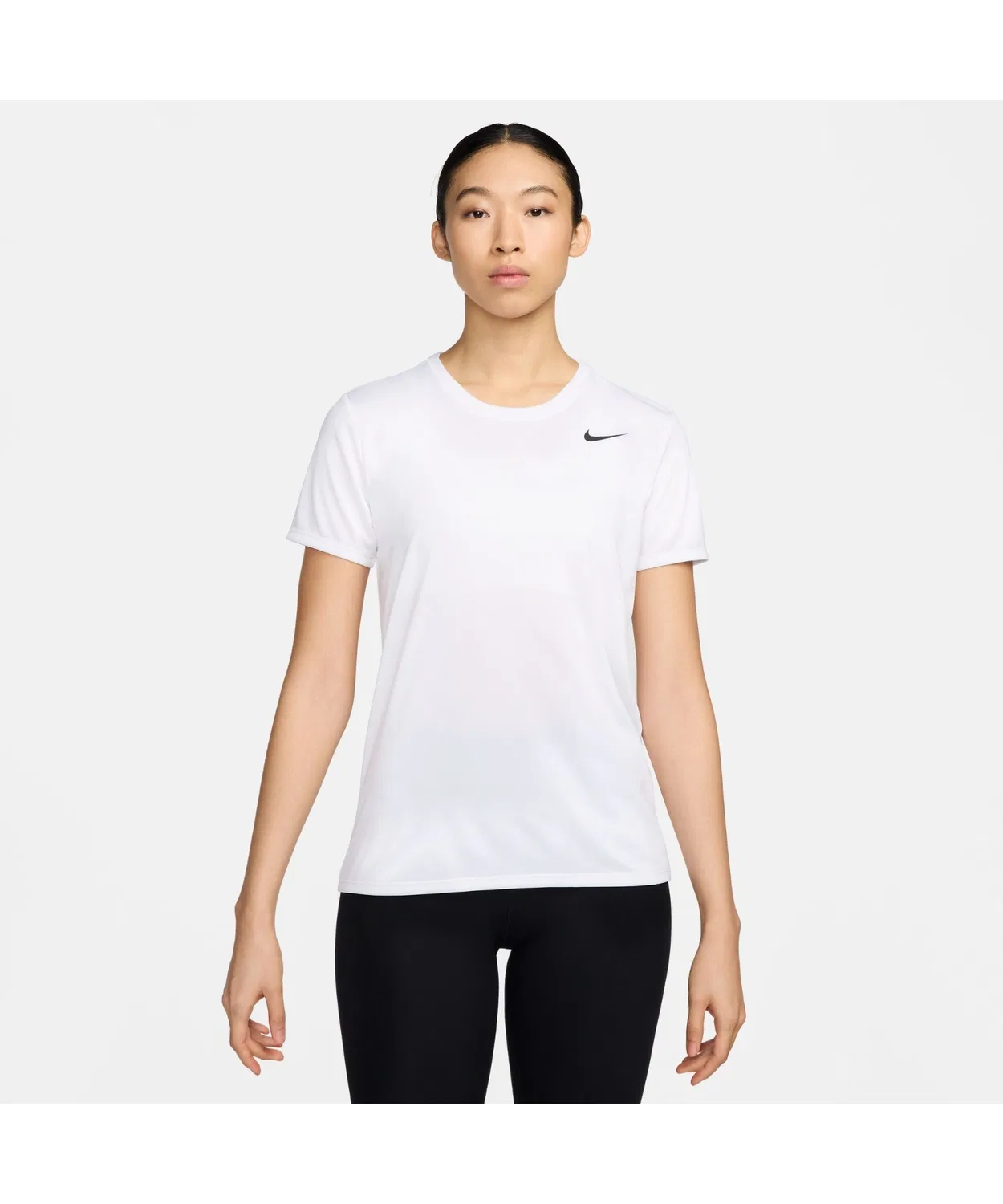 Женская футболка с длинным рукавомNIKE White