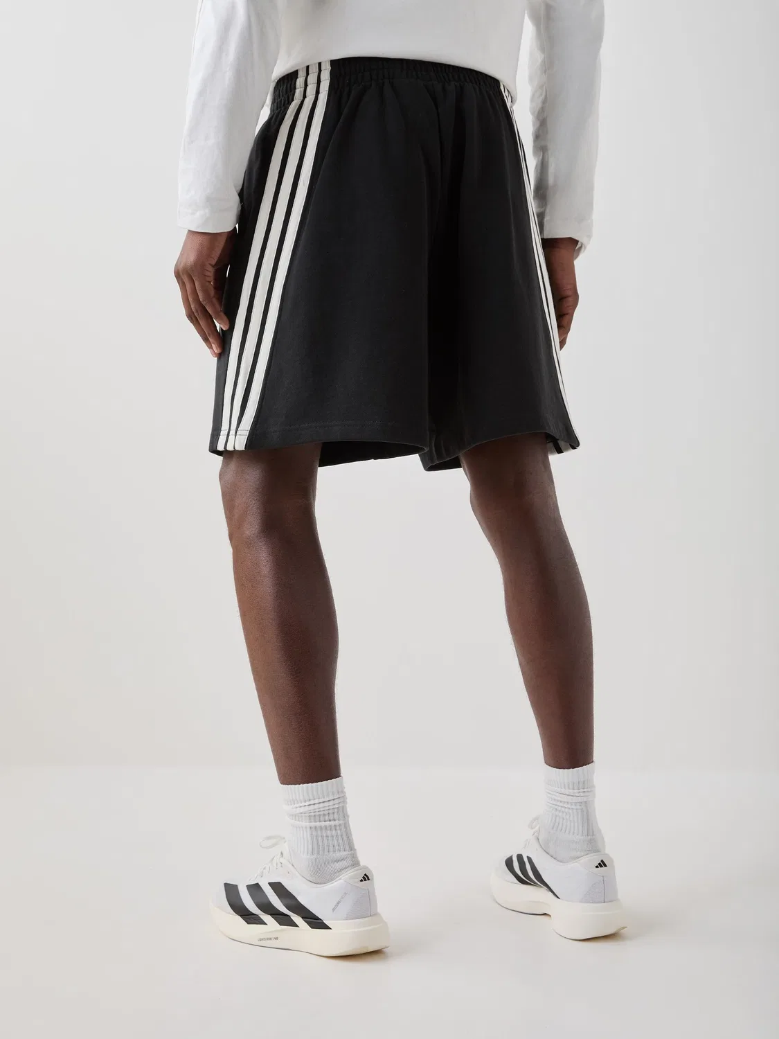 Шорты повседневные Kit 3-Stripes adidas, черный — фото 2