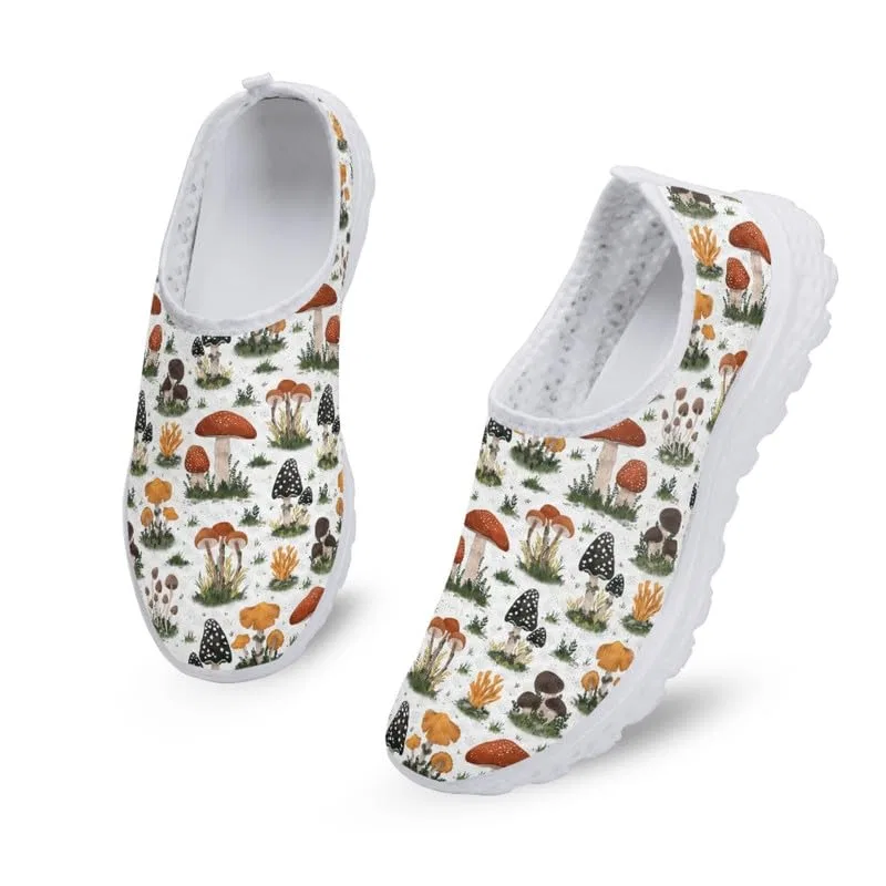 Детские кроссовки для девочек с принтом Pink Strawberry Womens Boho Sakura Slip-on Tie-Dye Rainbow Stripe, Pittura Estetica Dei Funghi Dell Acquerello Garronmavis