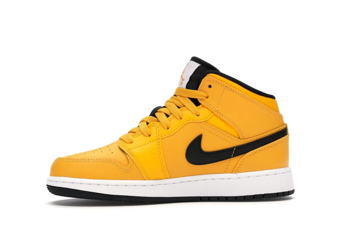 Детские кроссовки с ярким цветом Jordan 1 Mid Jordan, University Gold/Black-White-Gym Red — фото 3
