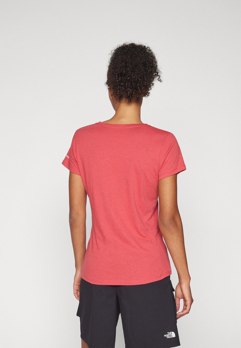 

Принт на футболке DAISY DAYS™ GRAPHIC TEE Columbia, розовый