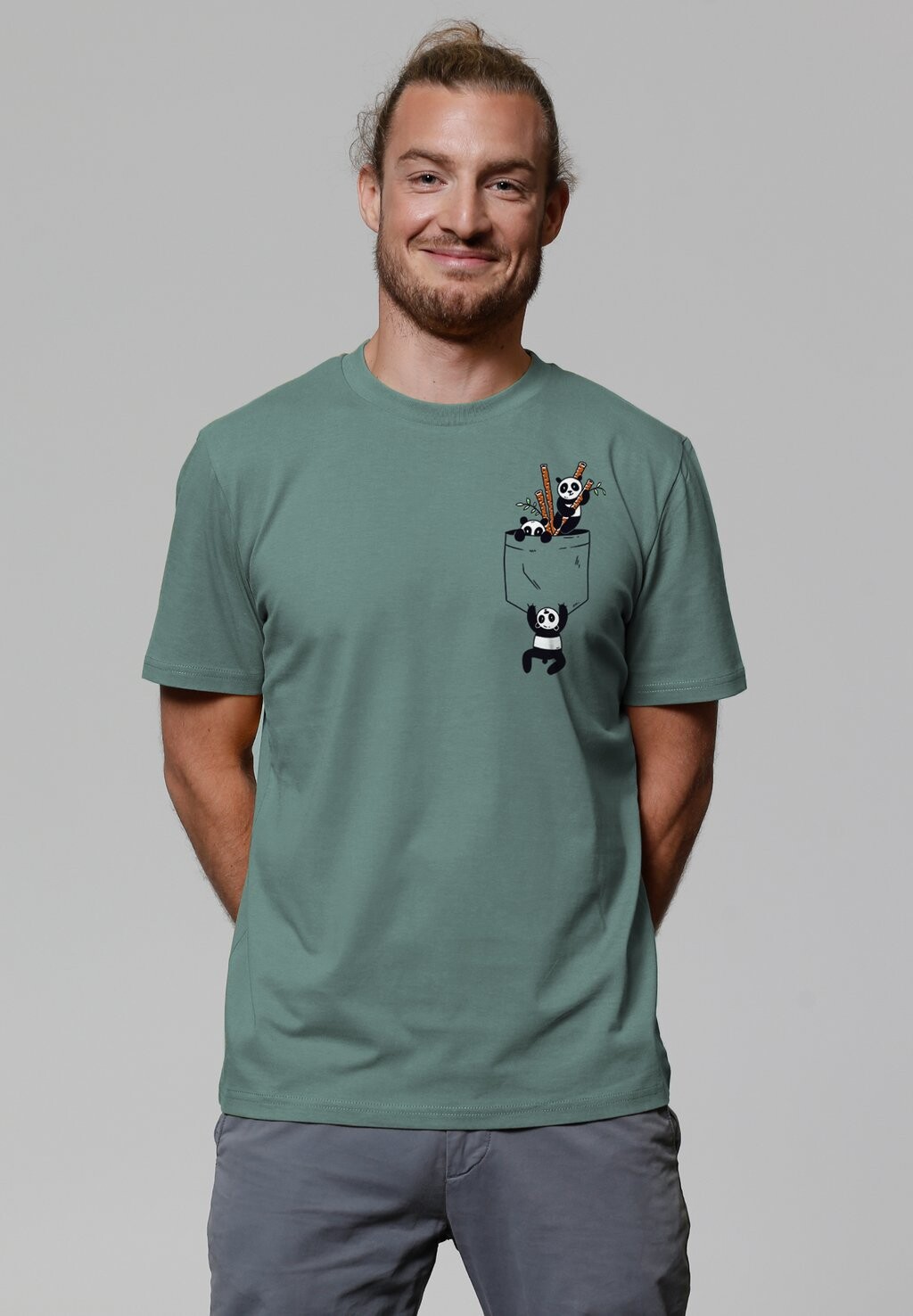

Футболка с принтом POCKET PANDAS watapparel, темно-зеленый