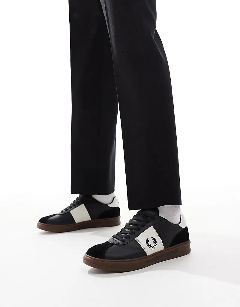 

Кроссовки B4 из кожи и замши черного цвета Fred Perry