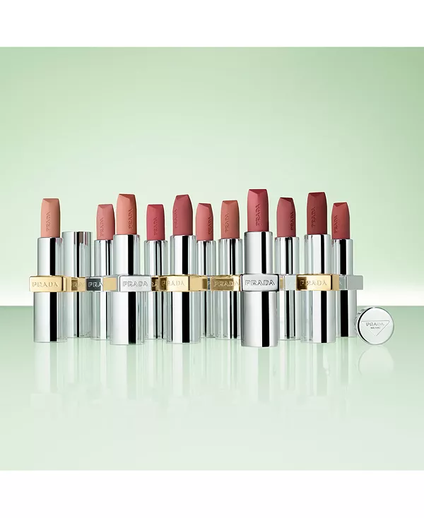 Однотонная мягкая матовая помада со сменной заправкой Prada Beauty, p159 nudo — фото 4