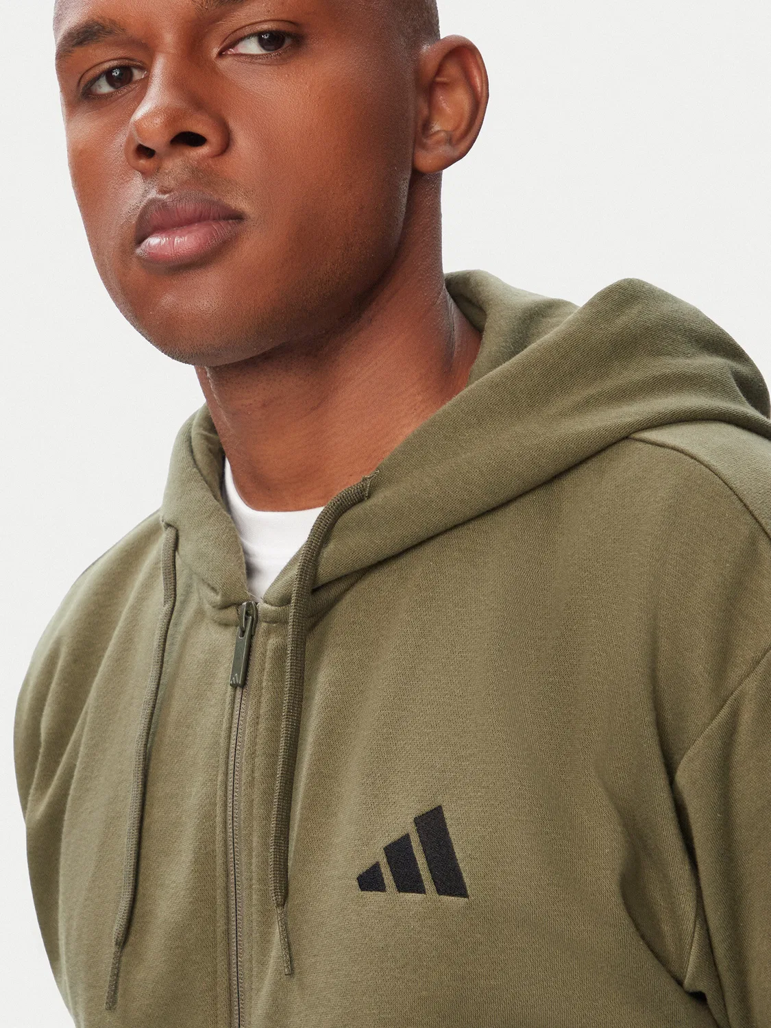 Мужская толстовка стандартного кроя Feelcozy Adidas, хаки — фото 4
