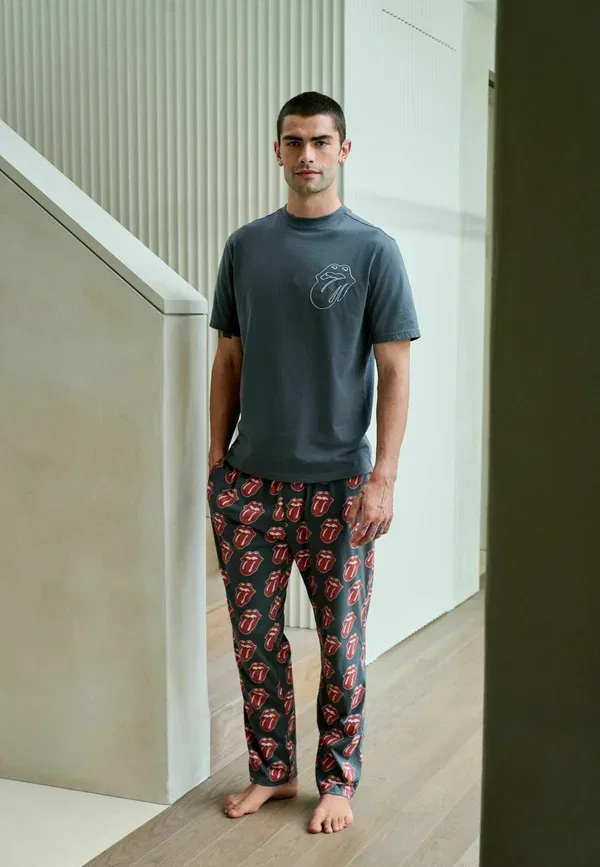 Пижамный набор с принтом Rolling Stones, хлопок, Regular fit, Next, серый, красный — фото 2