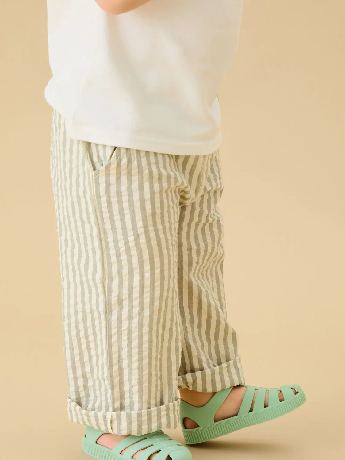 Брюки полосатые, модель Striped Seersucker Mori, серый